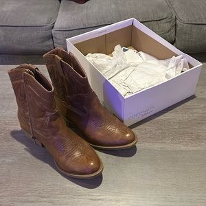 Women’s Boots